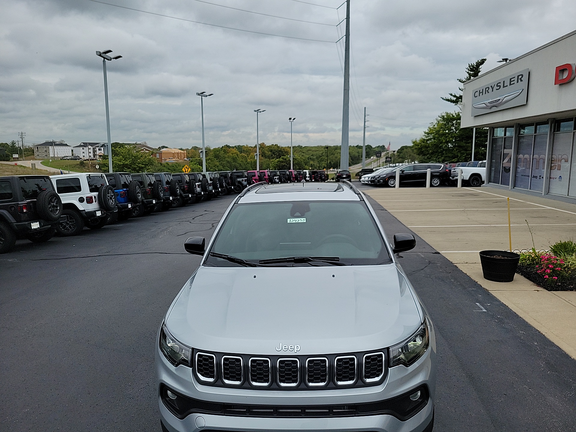 2024 Jeep Compass Latitude Lux 4