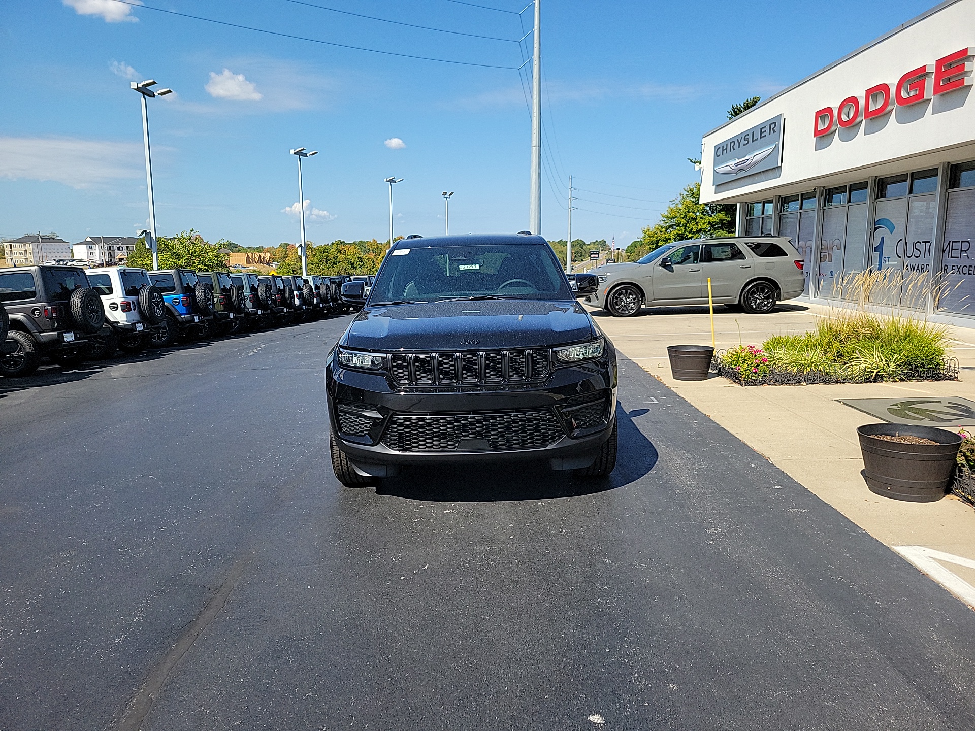 2024 Jeep Grand Cherokee Altitude X 2