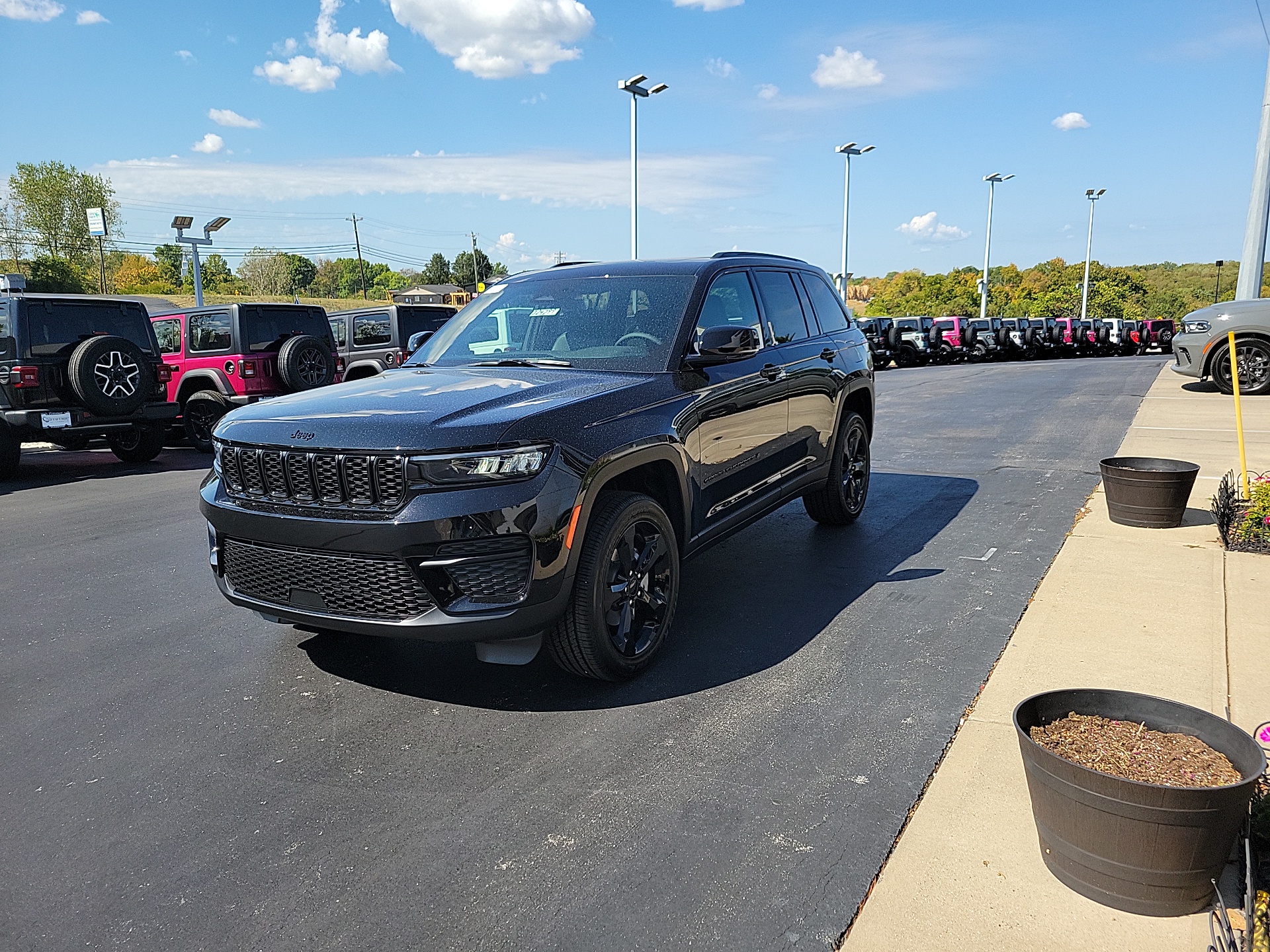 2024 Jeep Grand Cherokee Altitude X 3