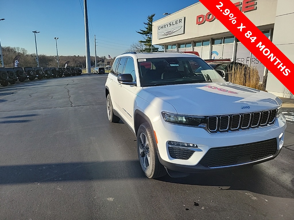 2024 Jeep Grand Cherokee 4xe 9