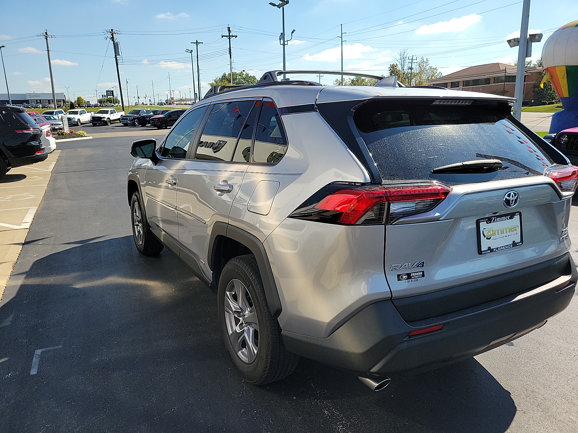 2022 Toyota RAV4 Hybrid XLE 6