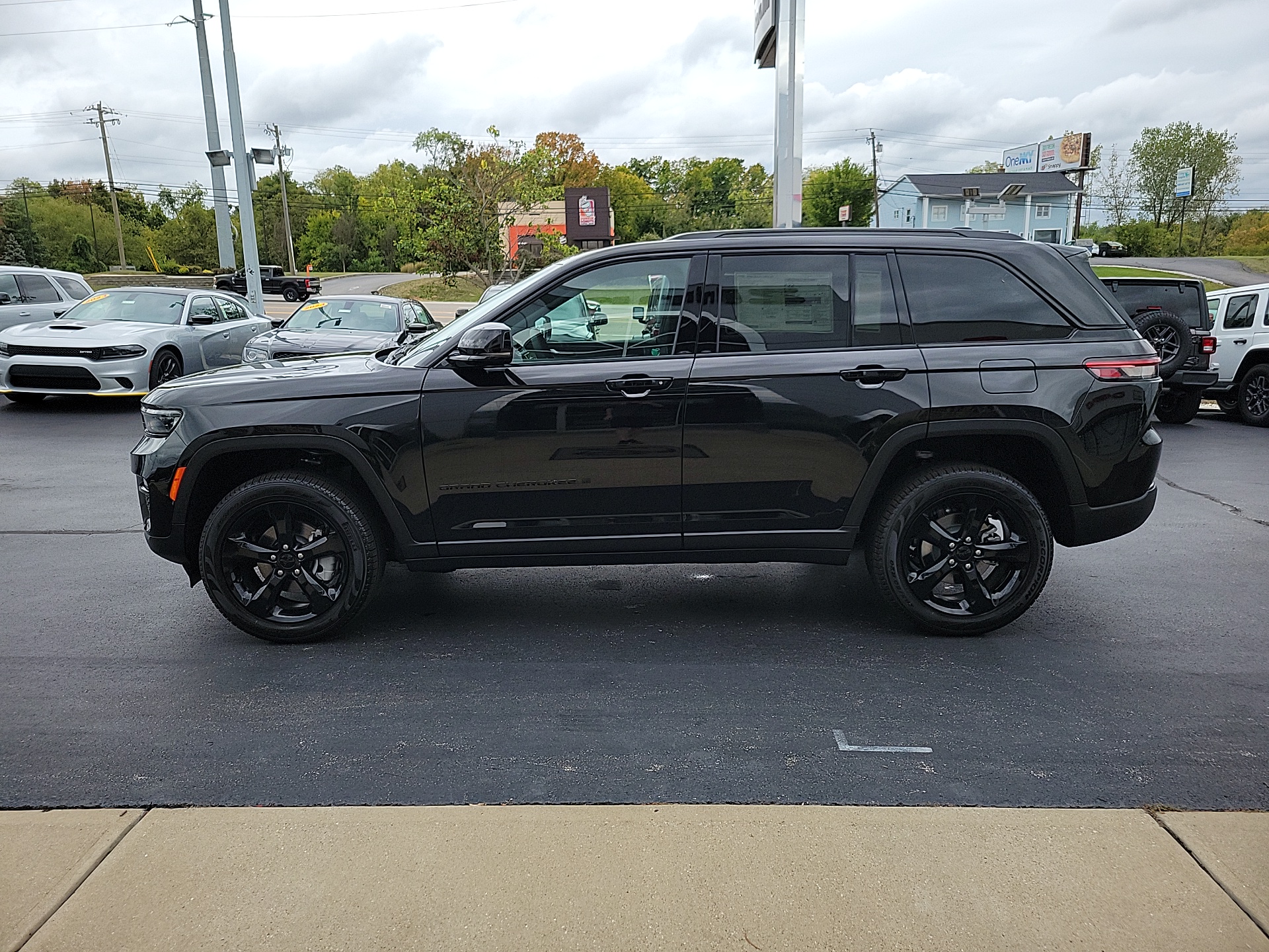 2025 Jeep Grand Cherokee Limited 5