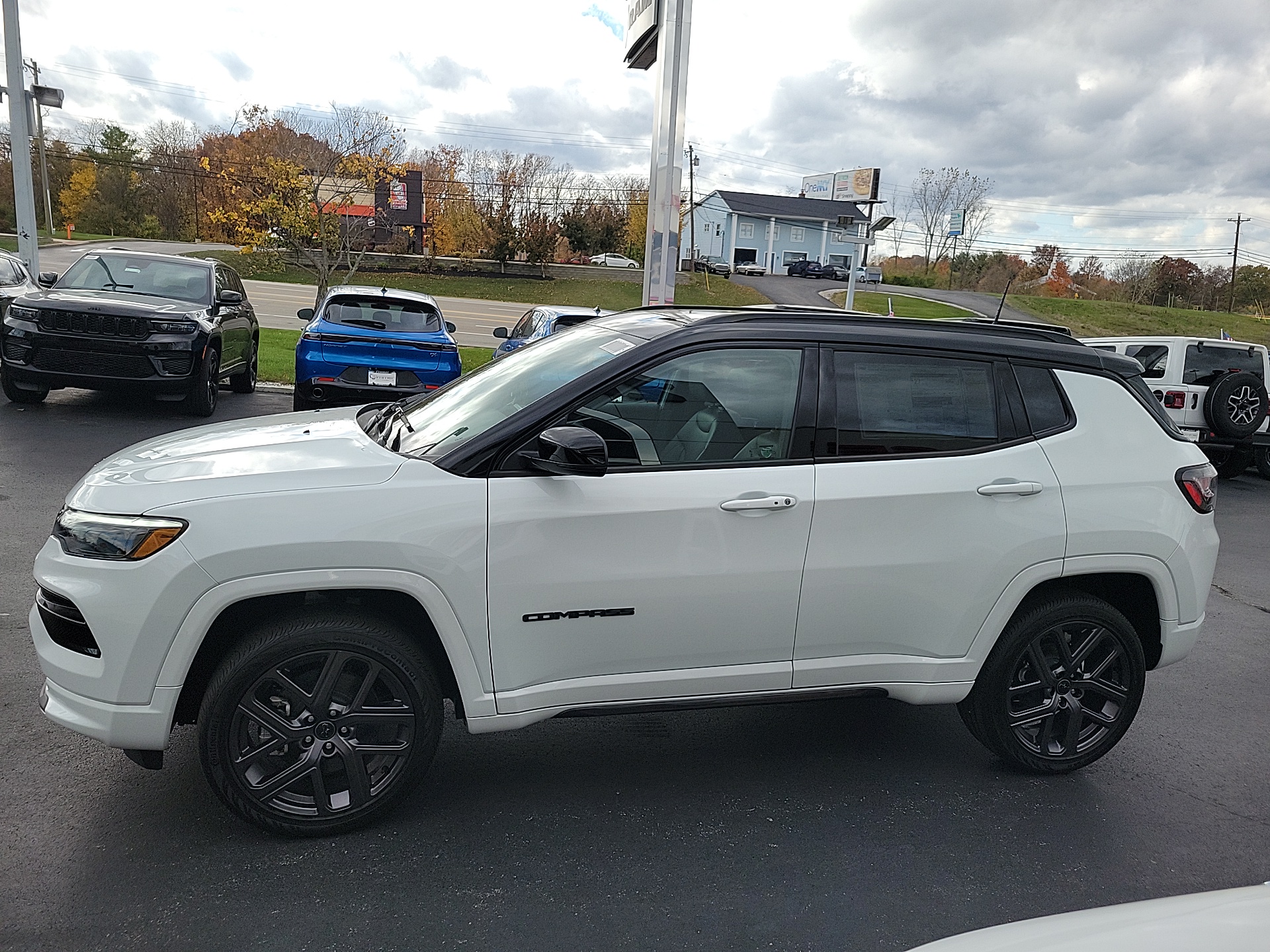 2025 Jeep Compass Limited 4