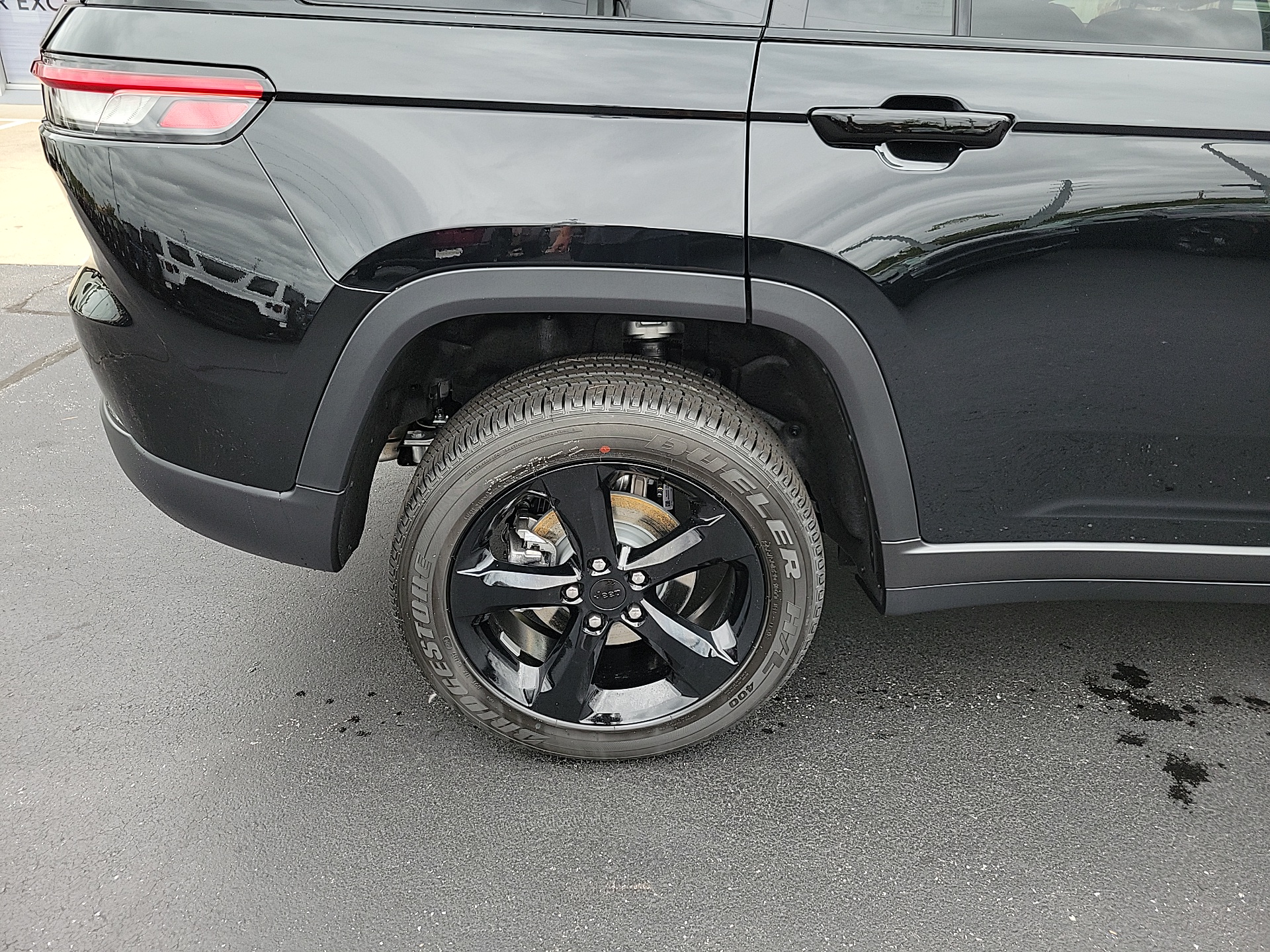 2025 Jeep Grand Cherokee Altitude X 11