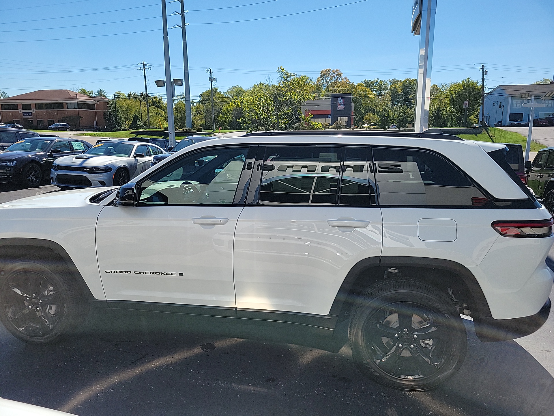 2025 Jeep Grand Cherokee Altitude X 5