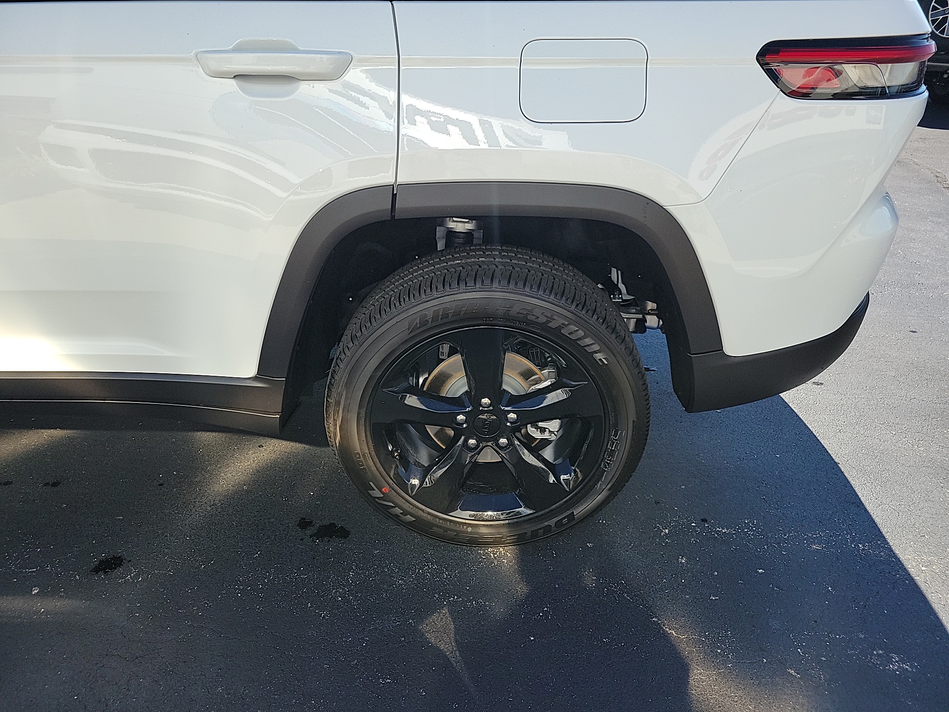 2025 Jeep Grand Cherokee Altitude X 12