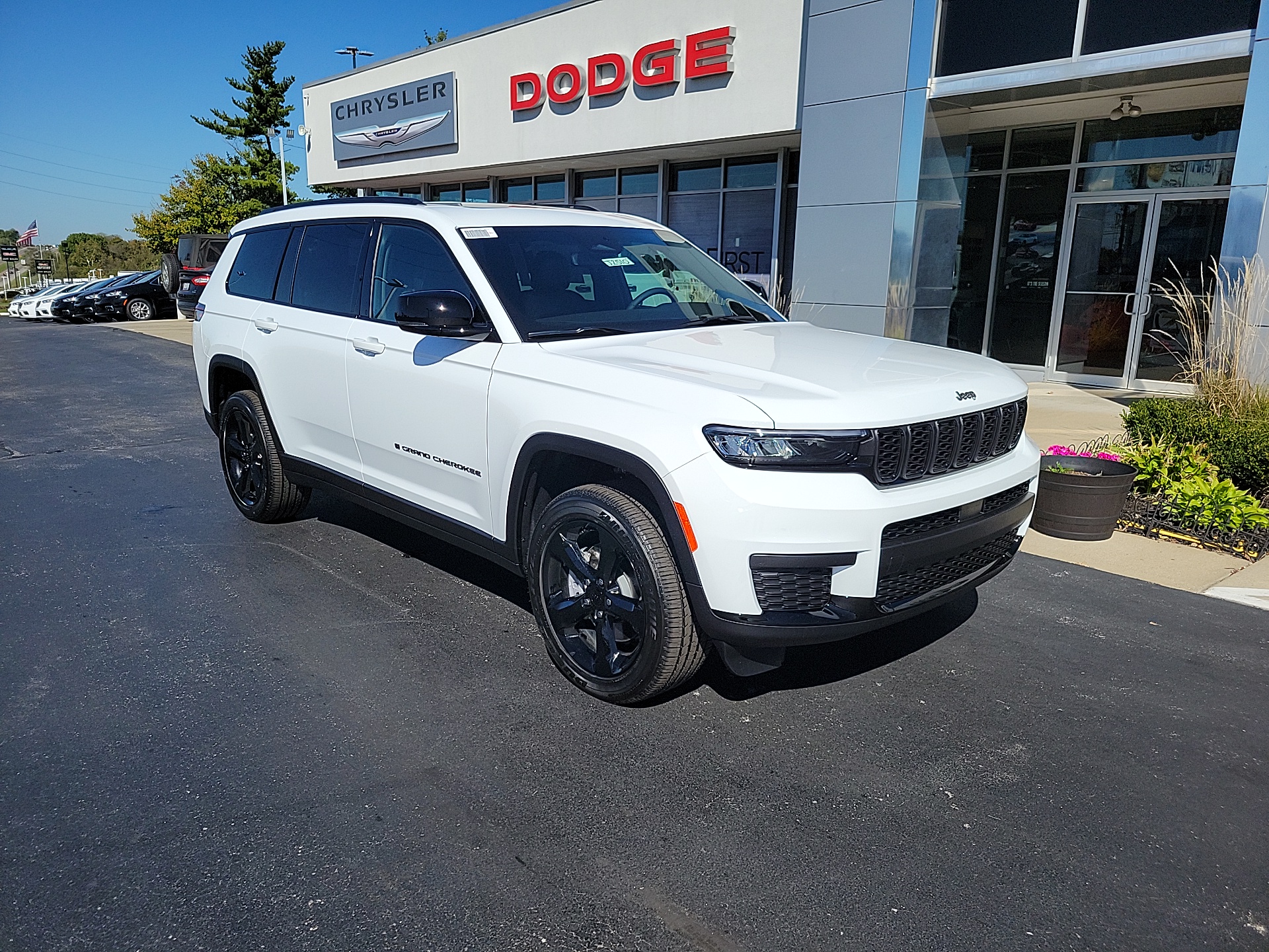 2025 Jeep Grand Cherokee L Altitude X 1