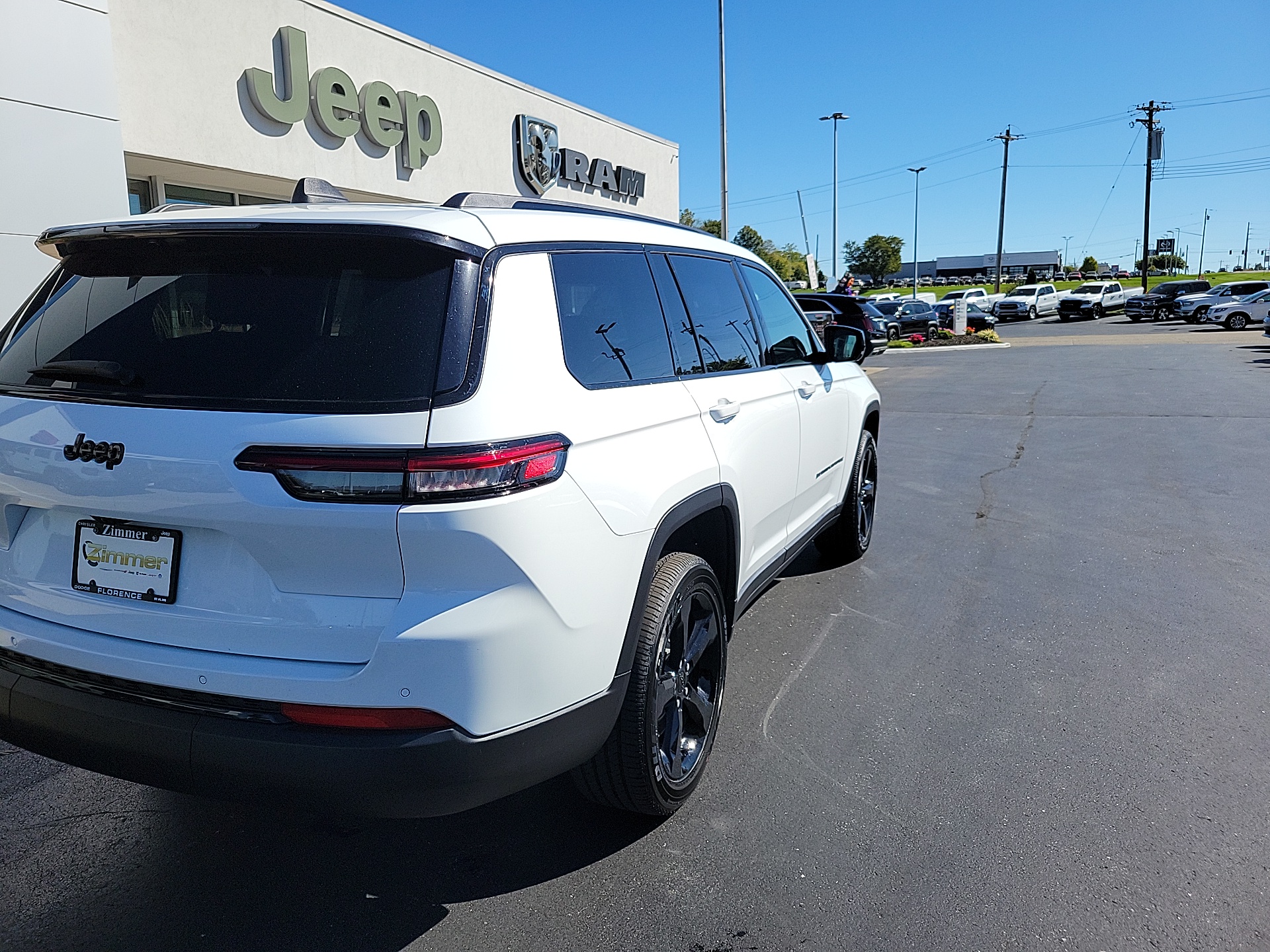 2025 Jeep Grand Cherokee L Altitude X 8