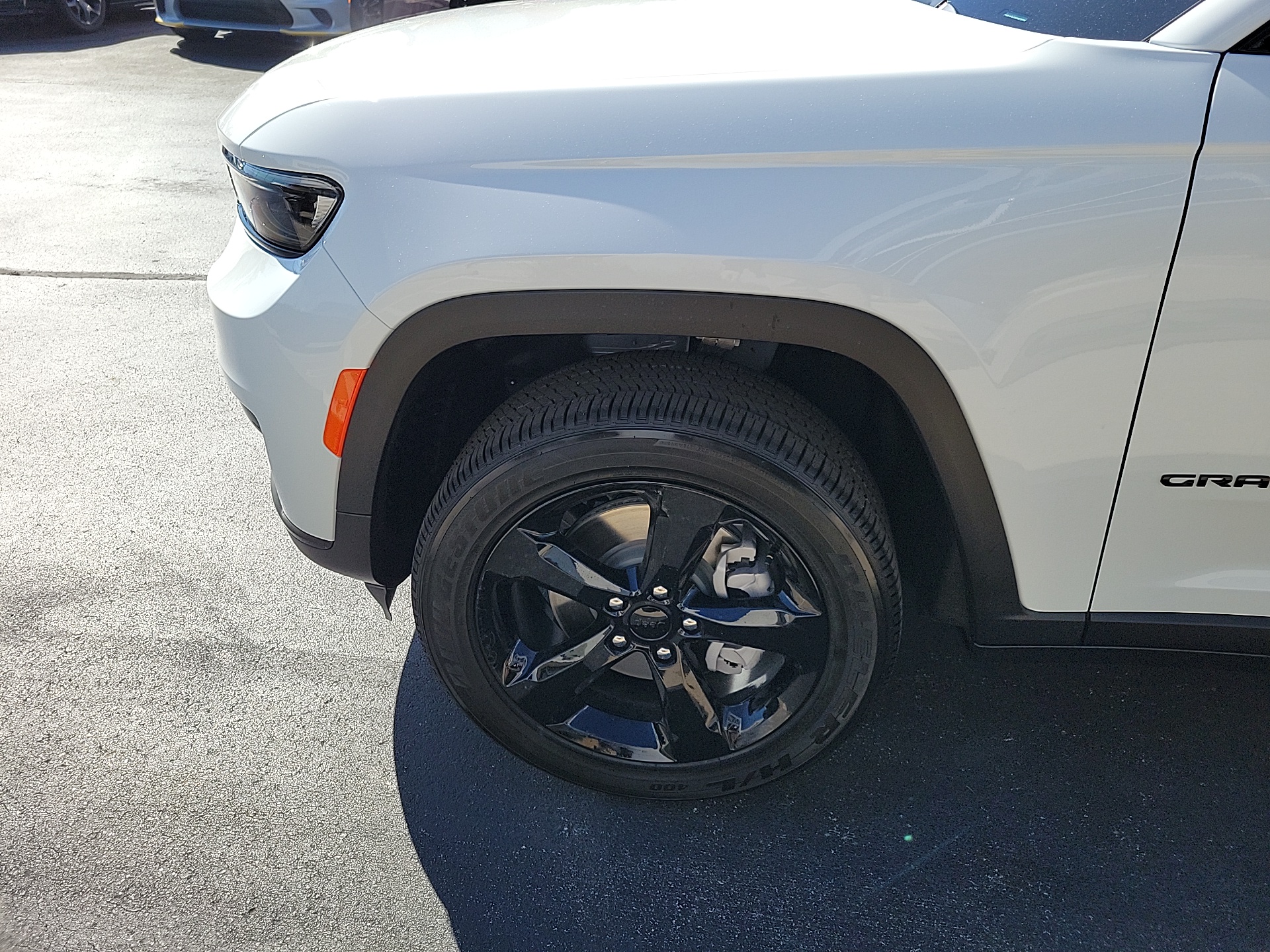 2025 Jeep Grand Cherokee L Altitude X 13