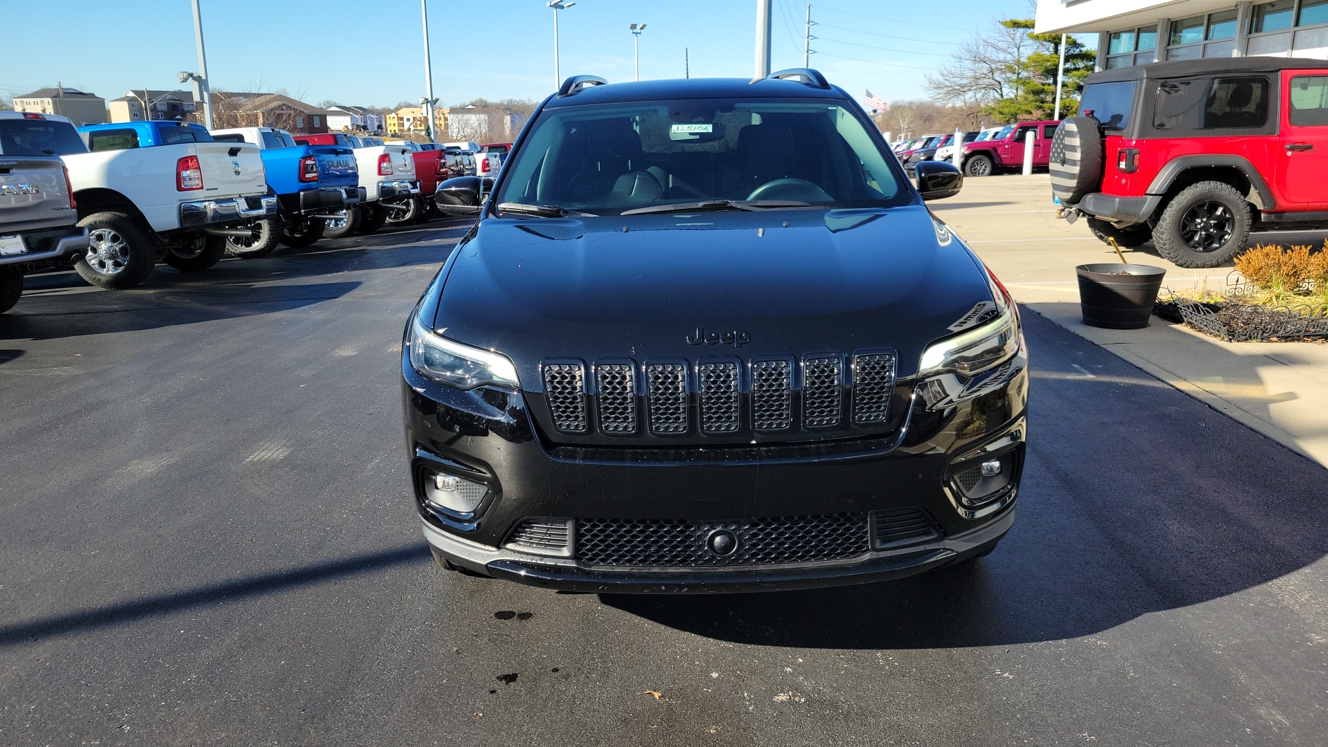 2021 Jeep Cherokee Altitude 2