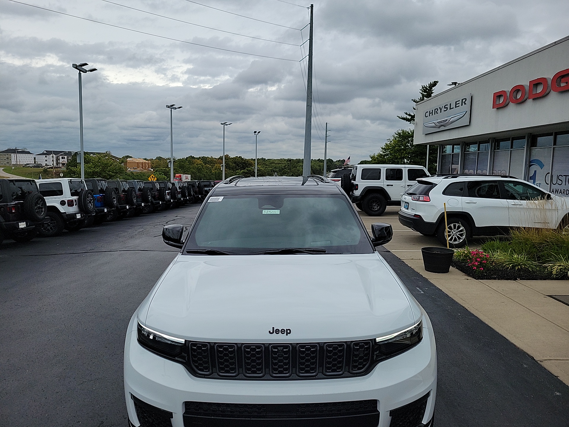 2025 Jeep Grand Cherokee L Summit 4