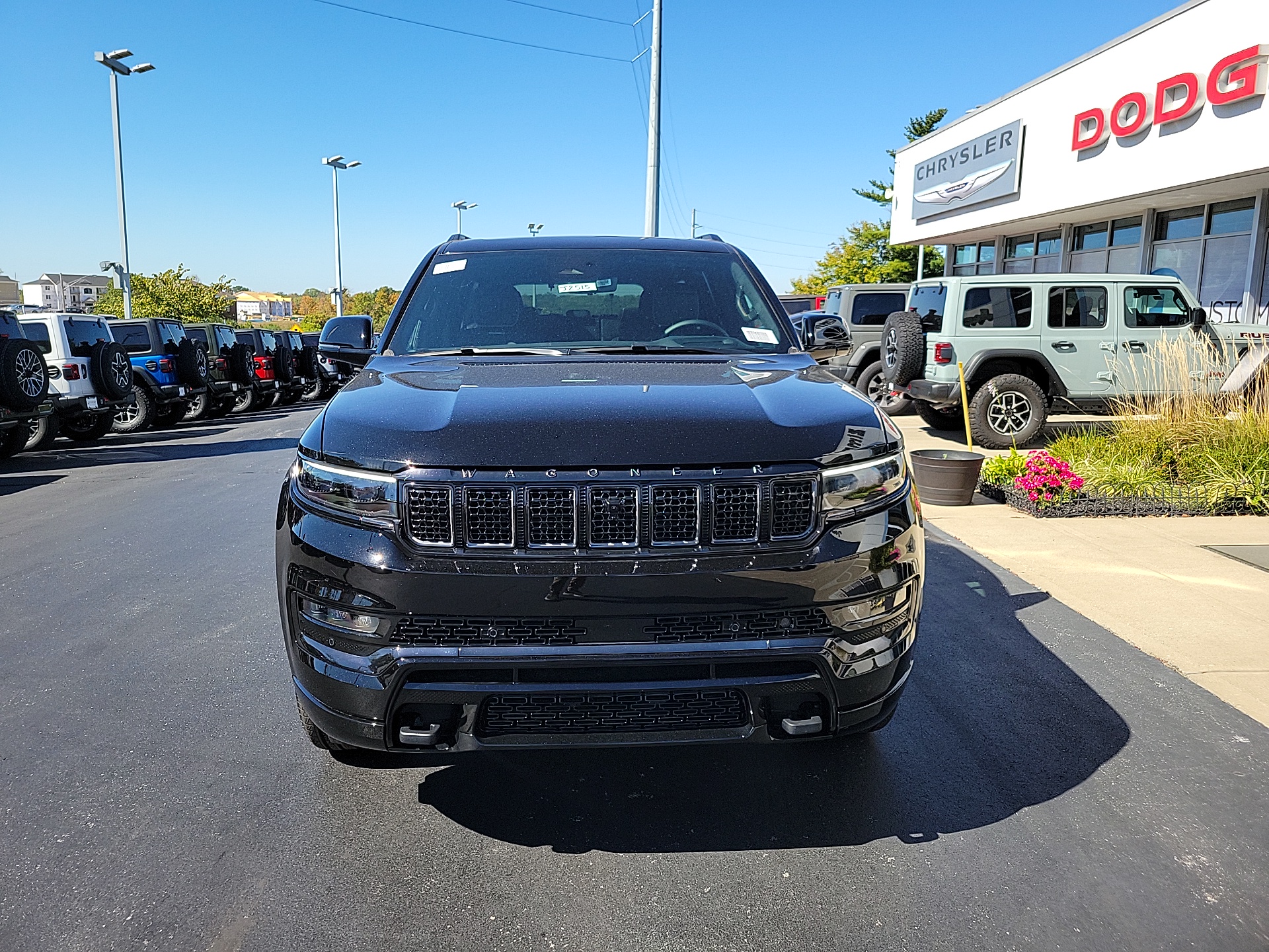 2024 Jeep Grand Wagoneer Series III 2