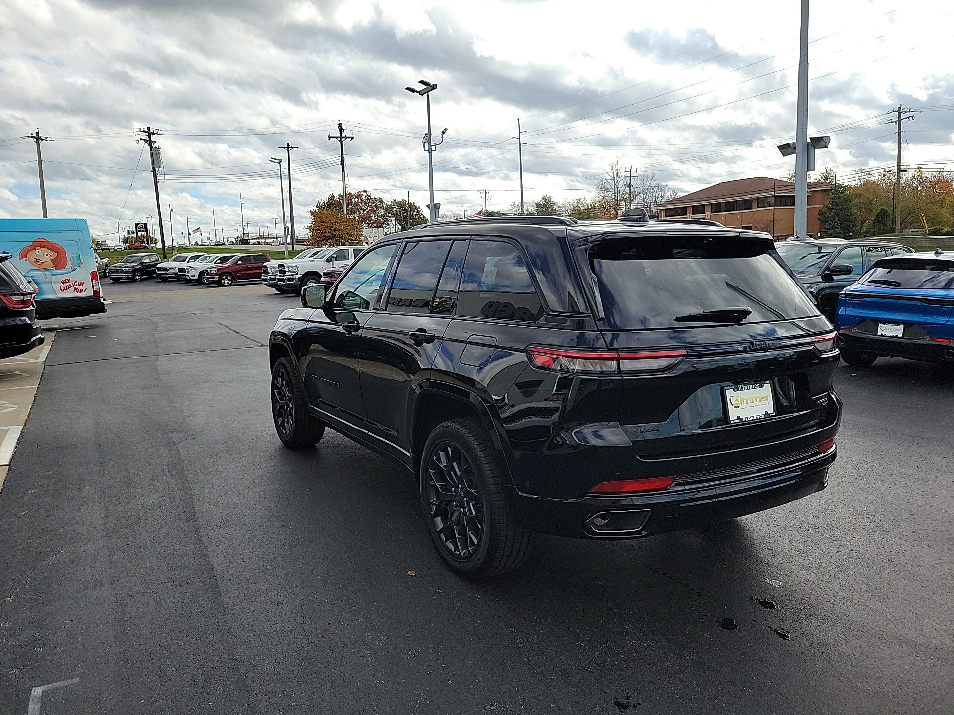 2025 Jeep Grand Cherokee Summit 6