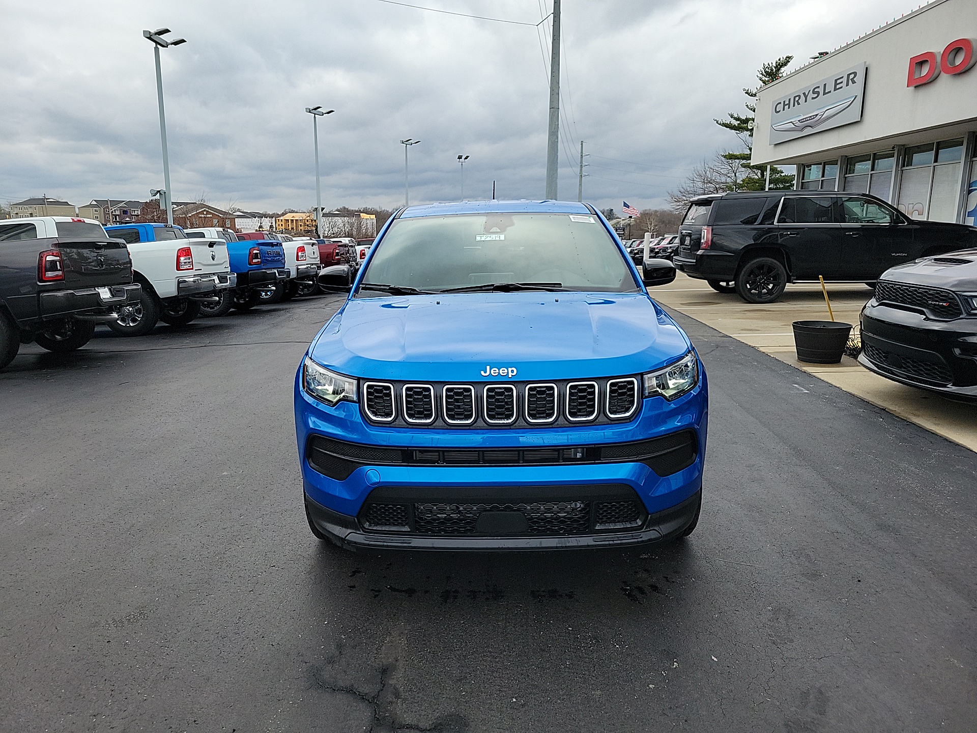 2025 Jeep Compass Sport 2