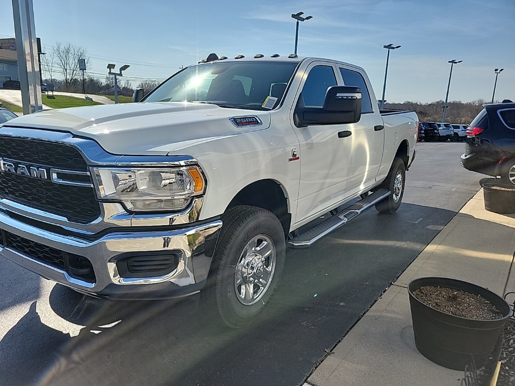 2024 Ram 2500 Tradesman 8