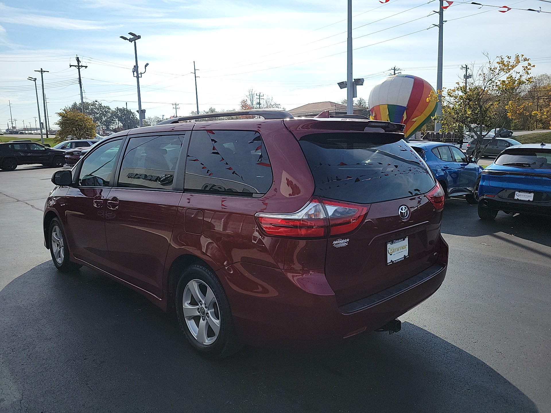 2020 Toyota Sienna LE 6