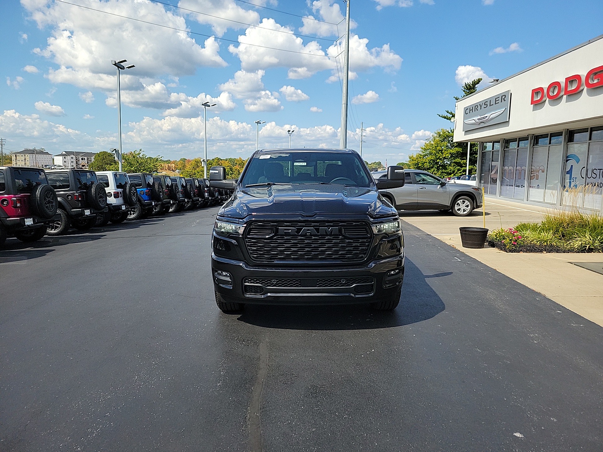 2025 Ram 1500 Big Horn/Lone Star 2