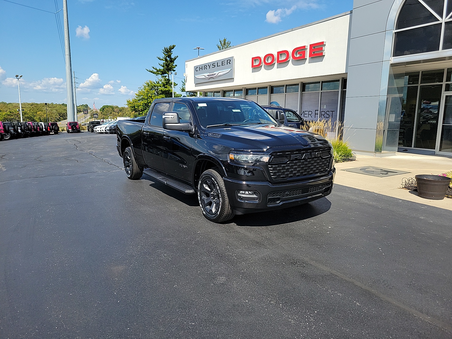 2025 Ram 1500 Big Horn/Lone Star 1