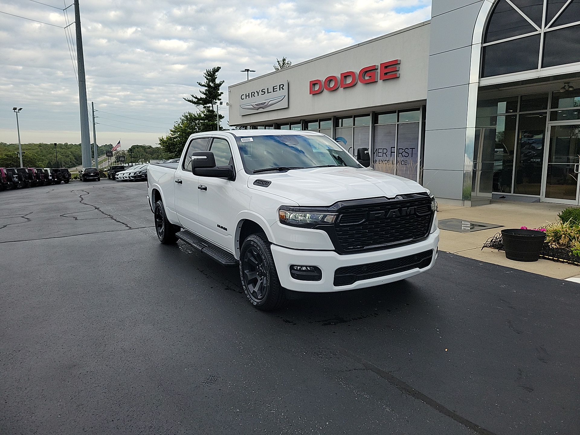 2025 Ram 1500 Big Horn/Lone Star 1