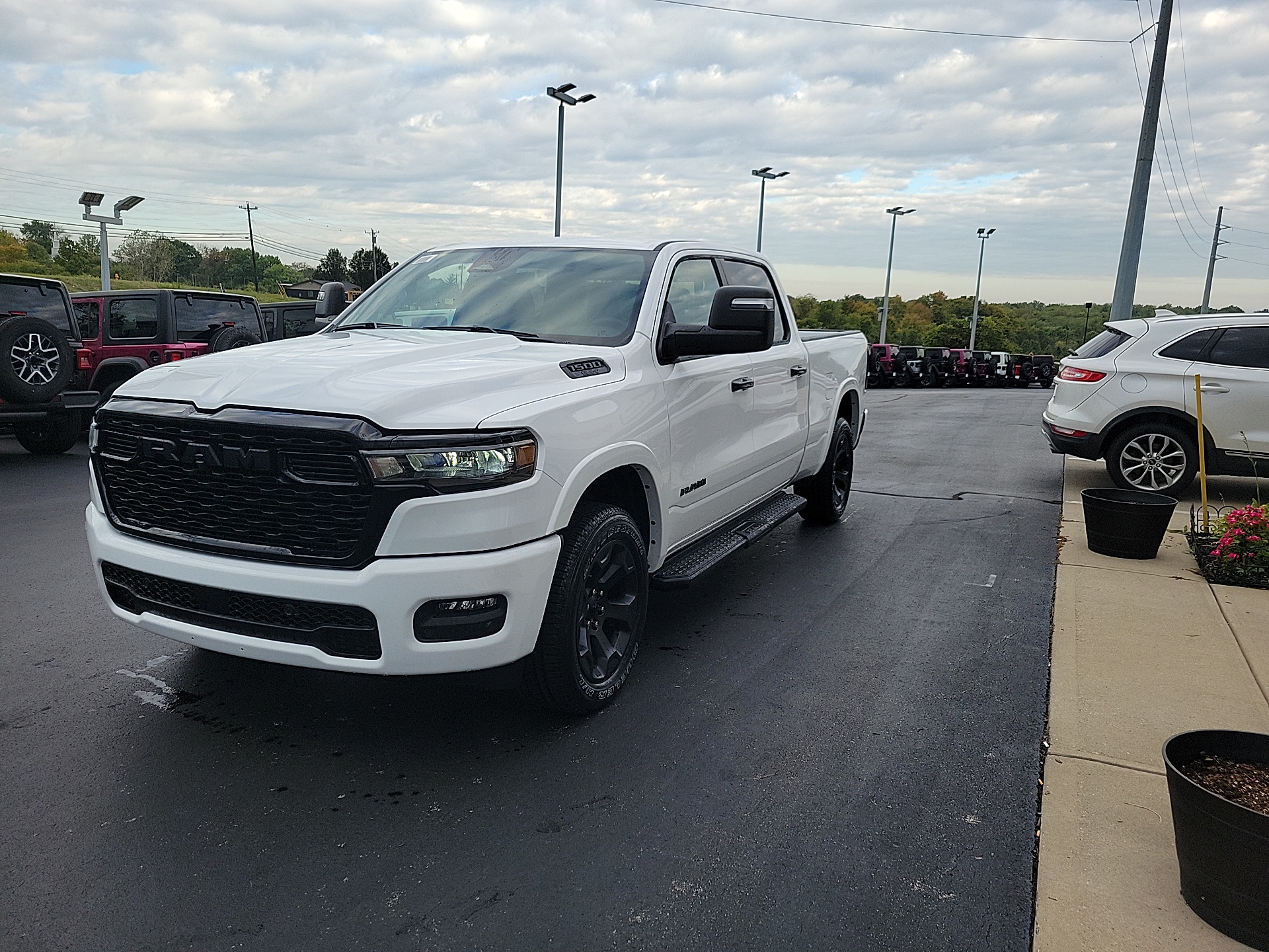 2025 Ram 1500 Big Horn/Lone Star 3