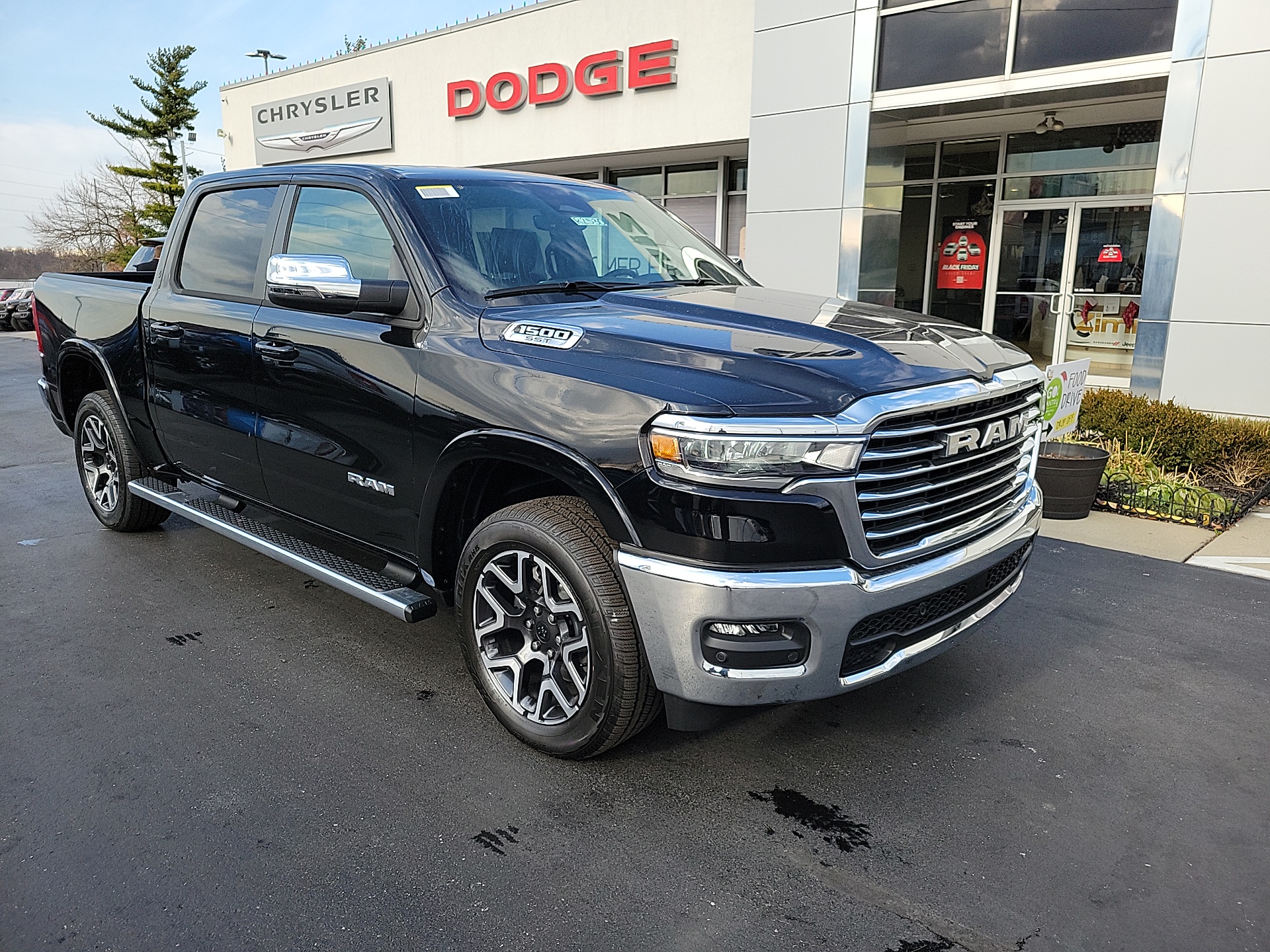 2025 Ram 1500 Laramie 1