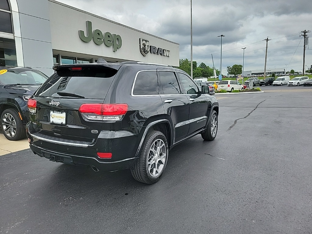 2021 Jeep Grand Cherokee Overland 12