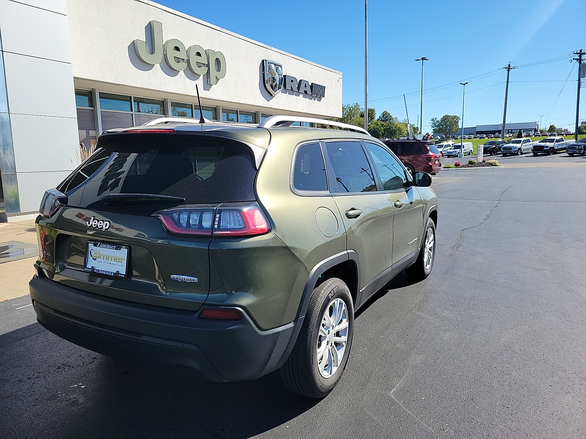 2021 Jeep Cherokee Latitude 8