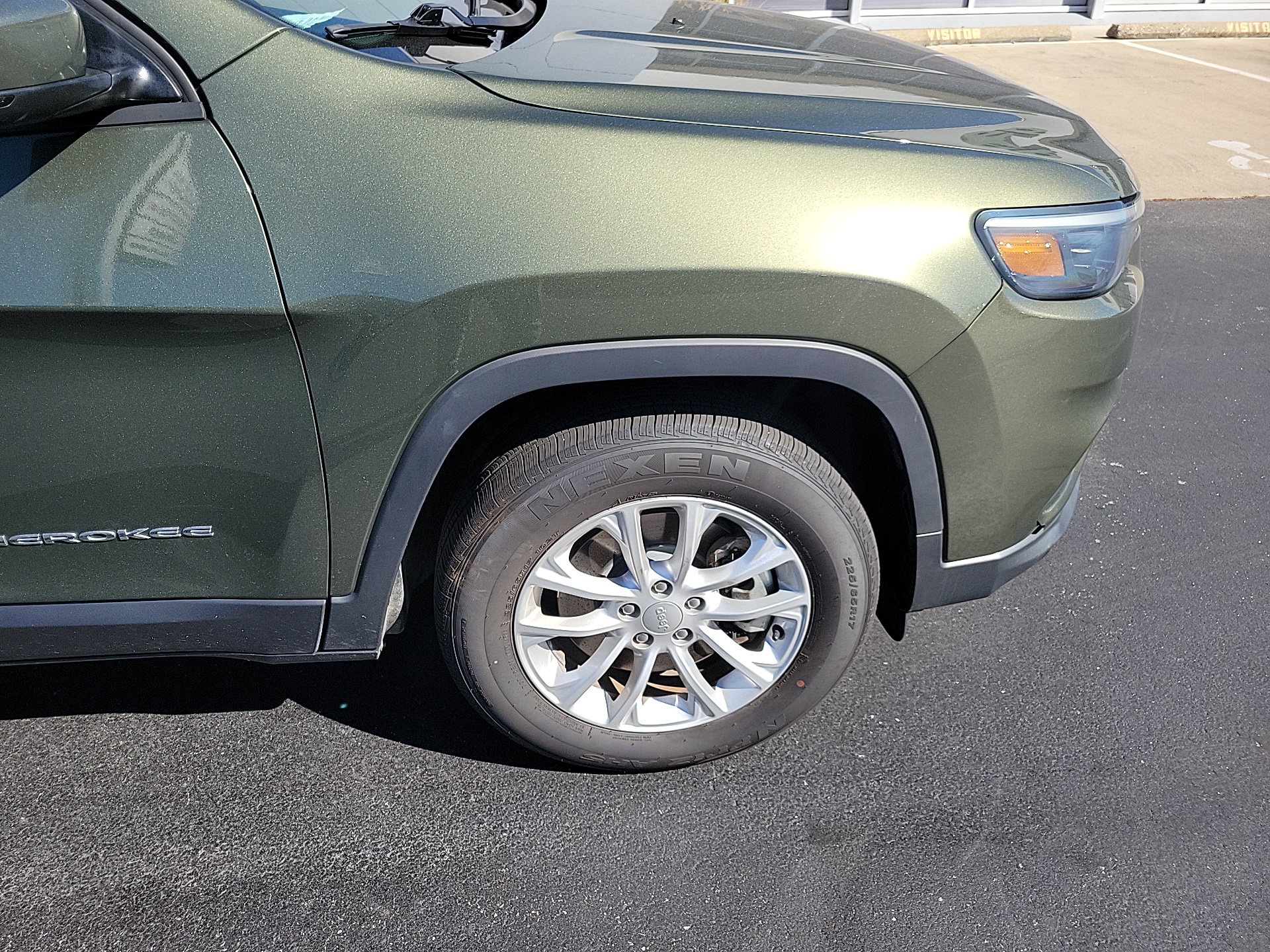 2021 Jeep Cherokee Latitude 10