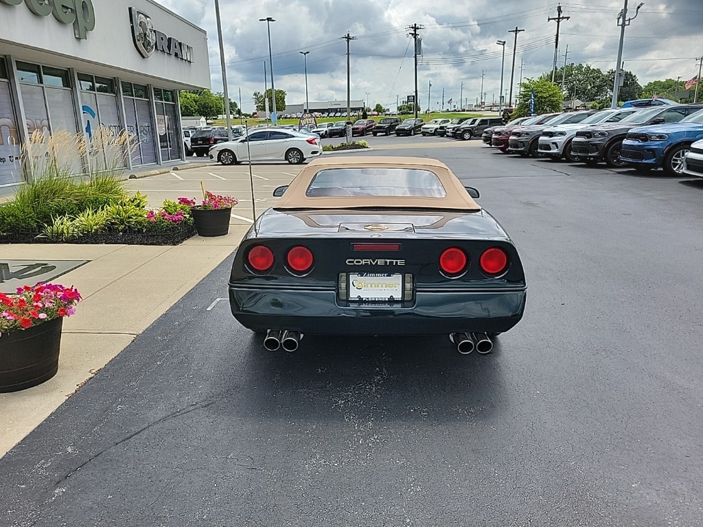 1990 Chevrolet Corvette Convertible 8