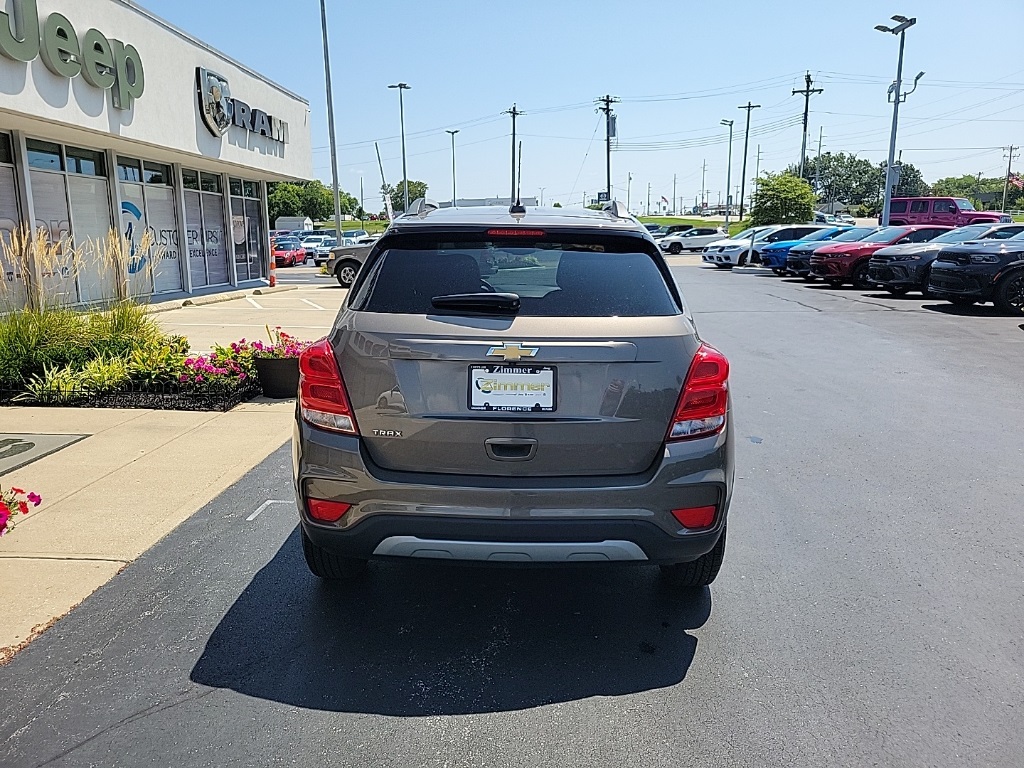 2021 Chevrolet Trax LT 10