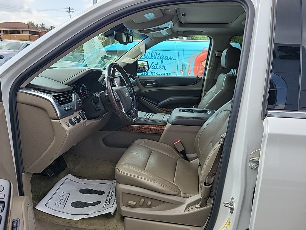 2016 Chevrolet Suburban LTZ 2