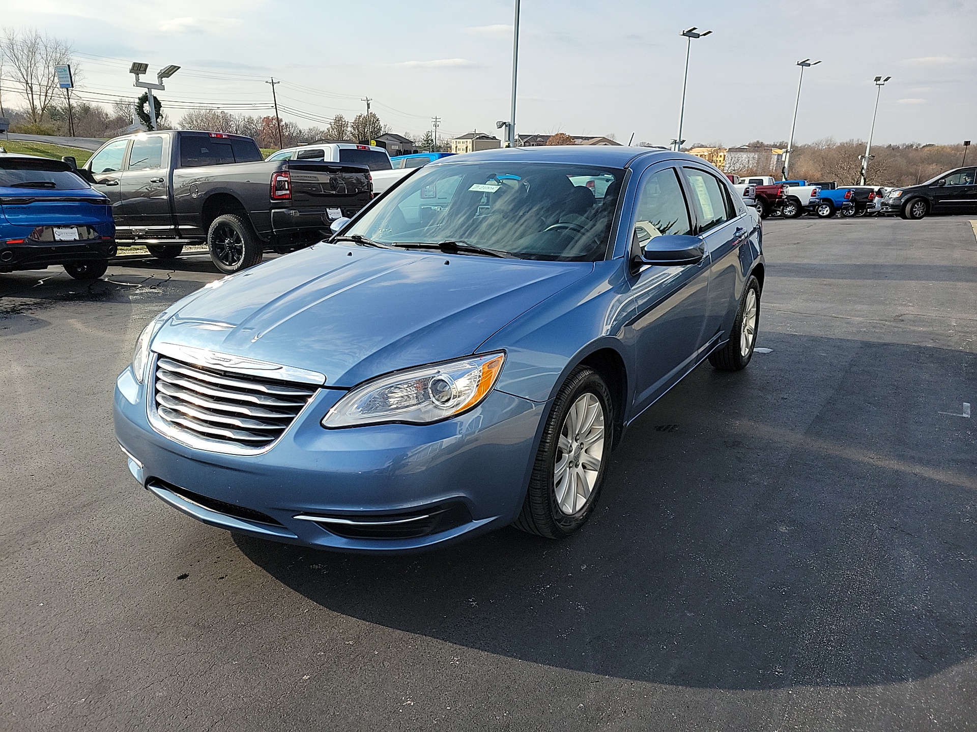 2011 Chrysler 200 Touring 3