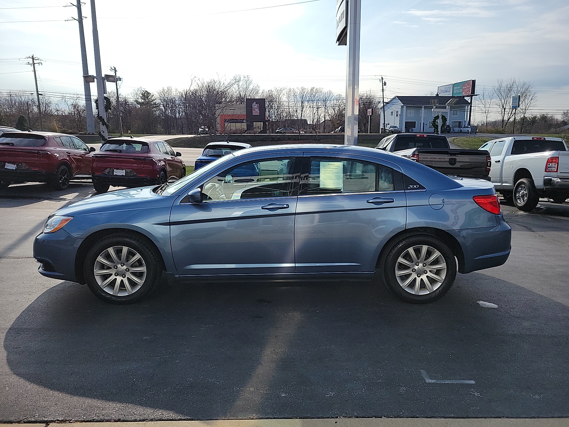 2011 Chrysler 200 Touring 5