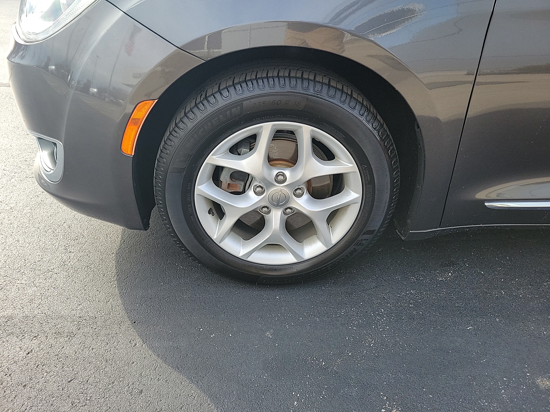 2017 Chrysler Pacifica Touring L 13