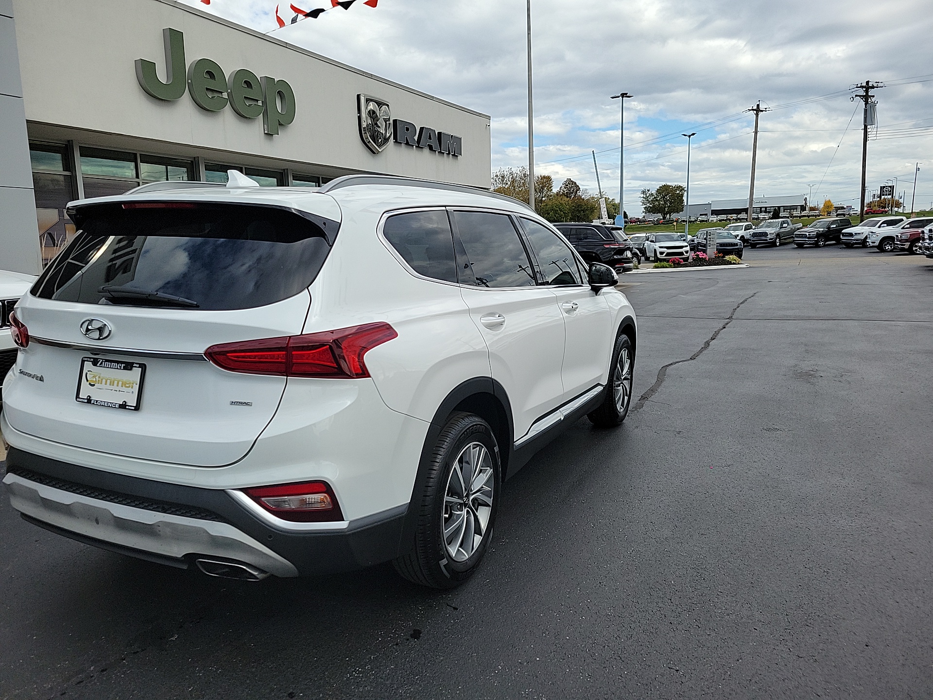 2019 Hyundai Santa Fe Limited 2.4 8