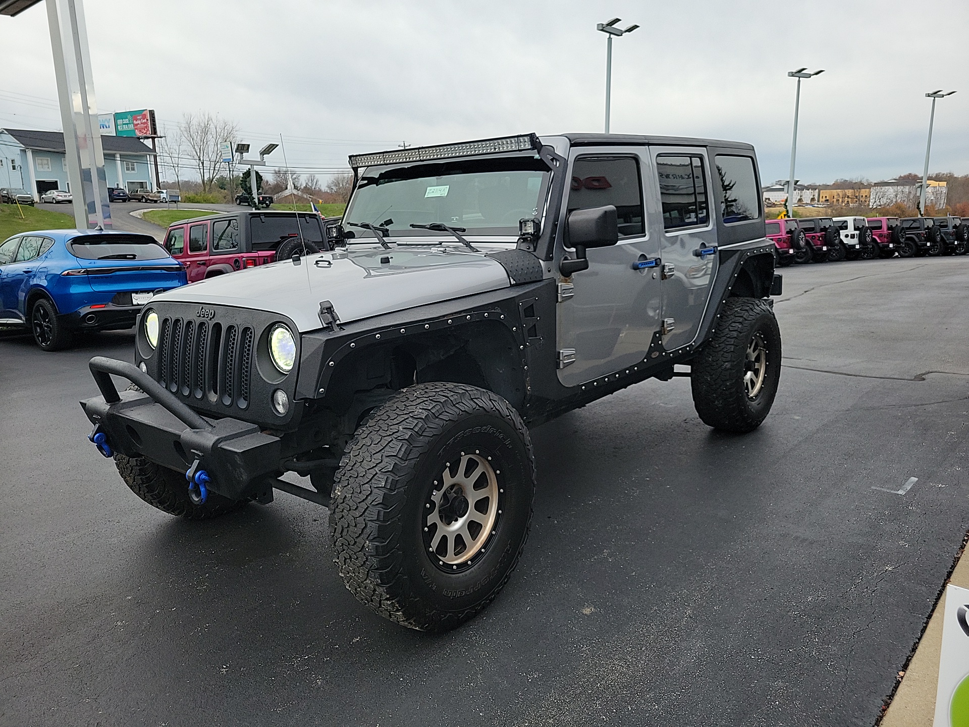 2015 Jeep Wrangler Unlimited Sahara 3