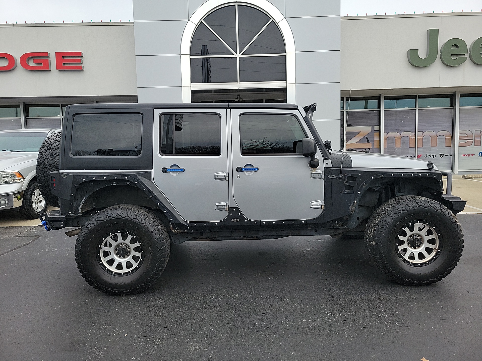 2015 Jeep Wrangler Unlimited Sahara 9