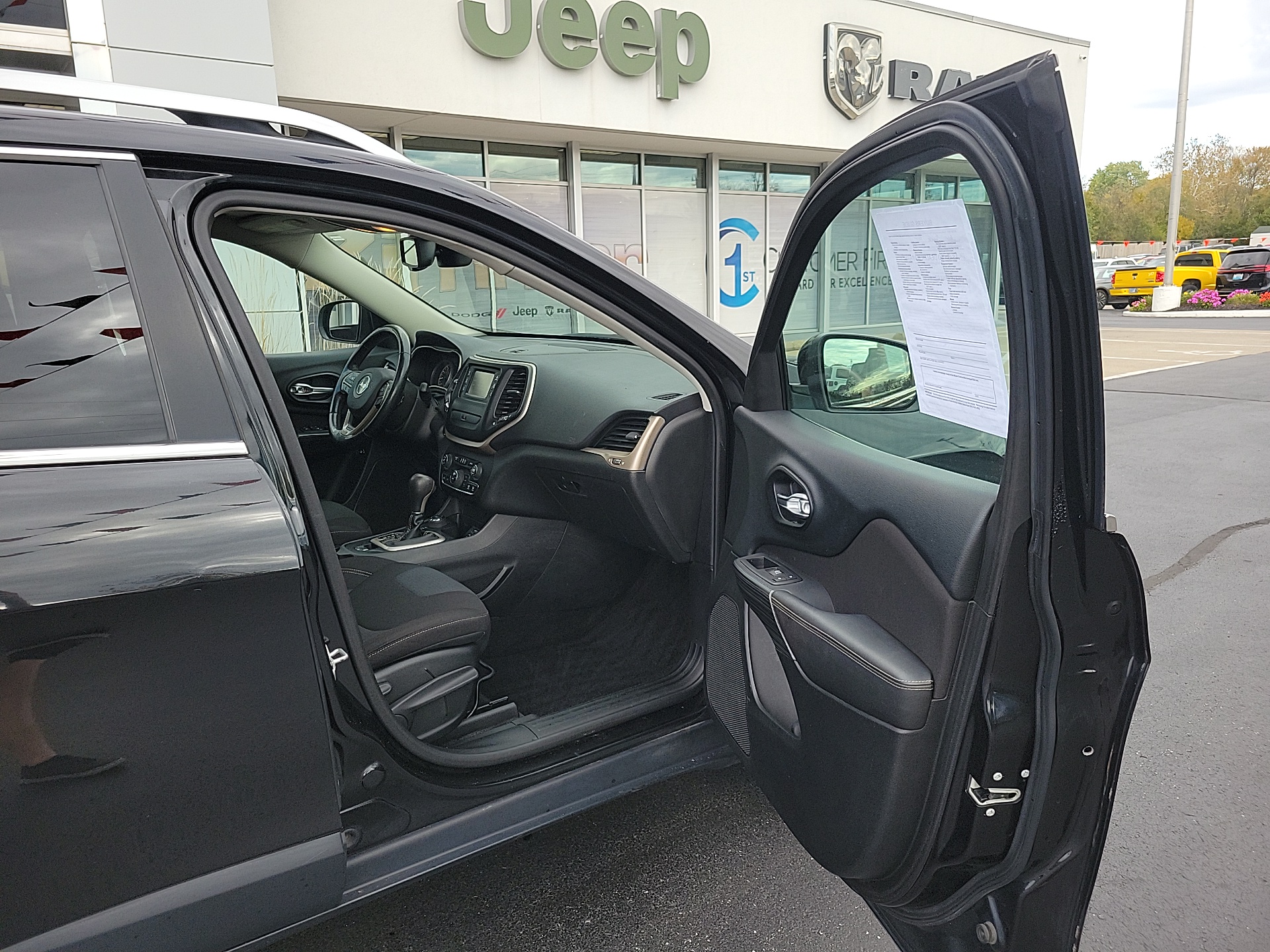 2015 Jeep Cherokee Latitude 17