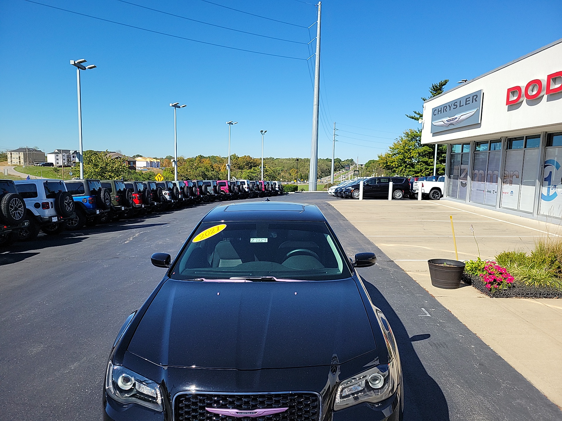 2021 Chrysler 300 Touring 4