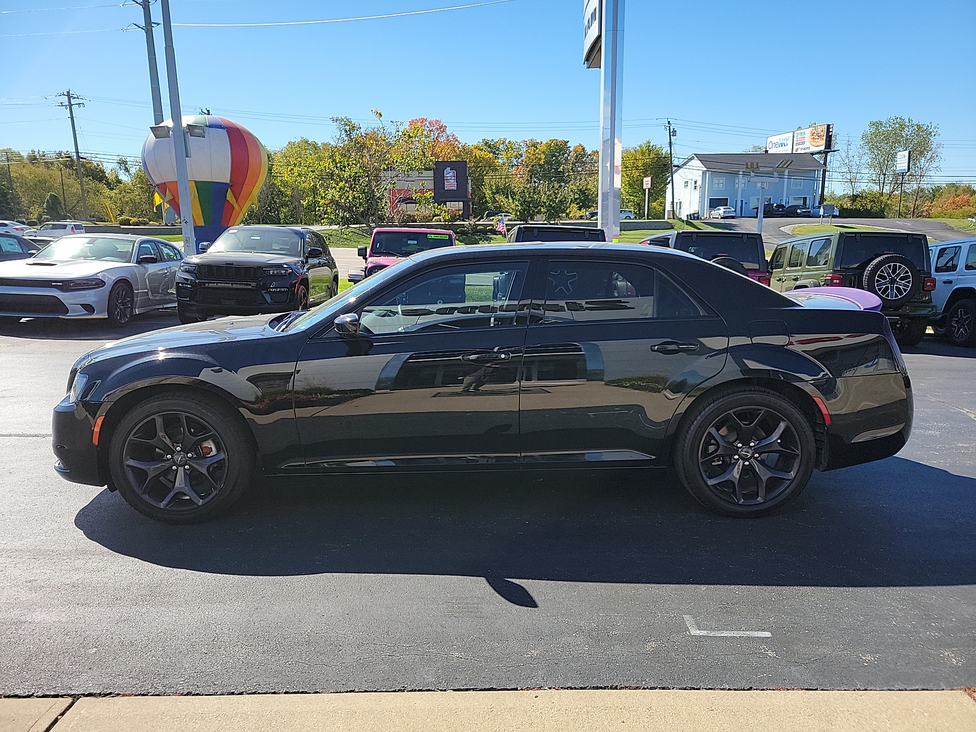 2021 Chrysler 300 Touring 5