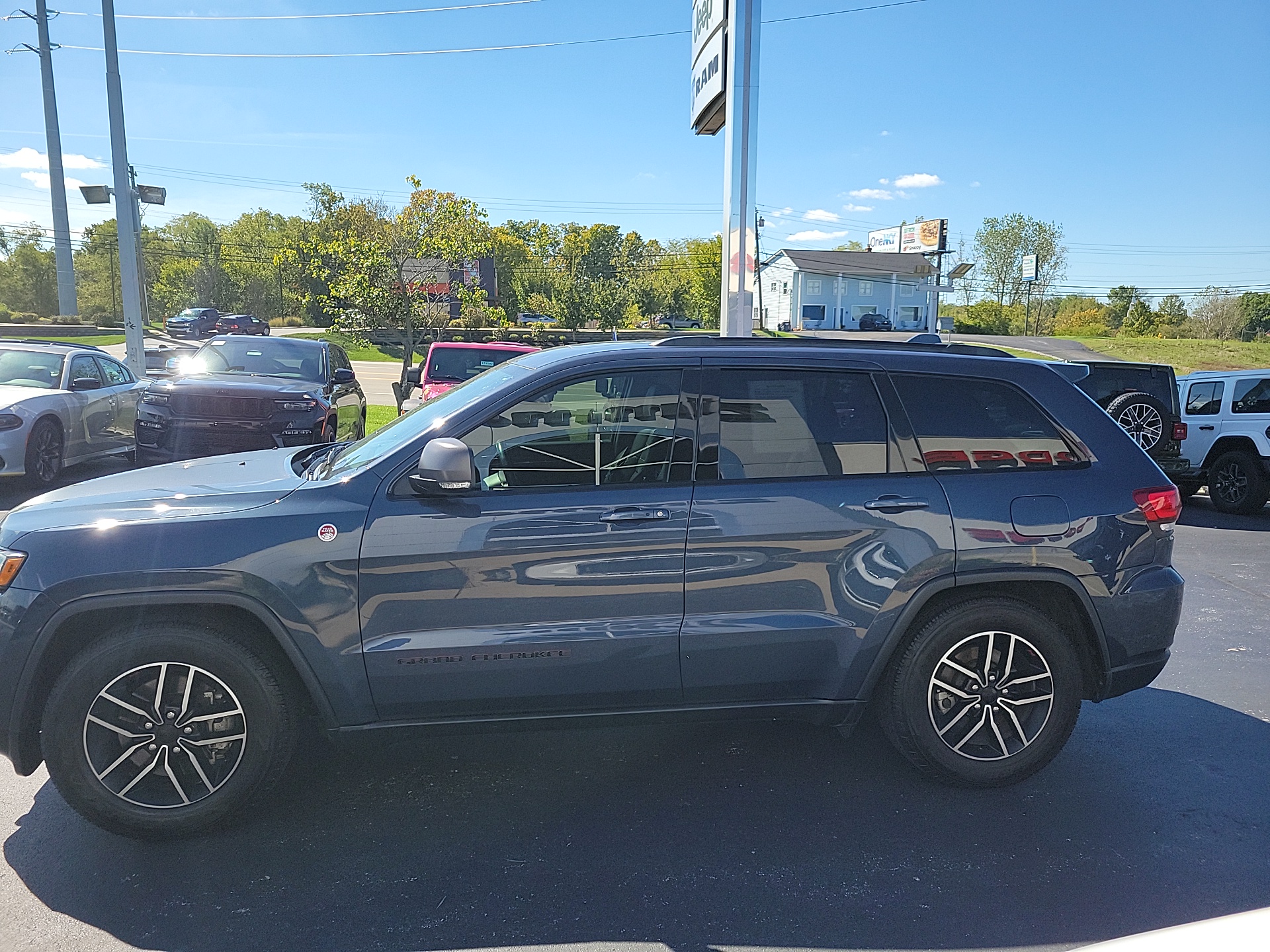 2021 Jeep Grand Cherokee Trailhawk 5