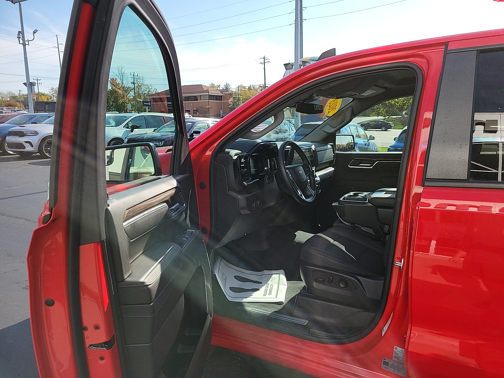 2023 Chevrolet Silverado 1500 LT 14