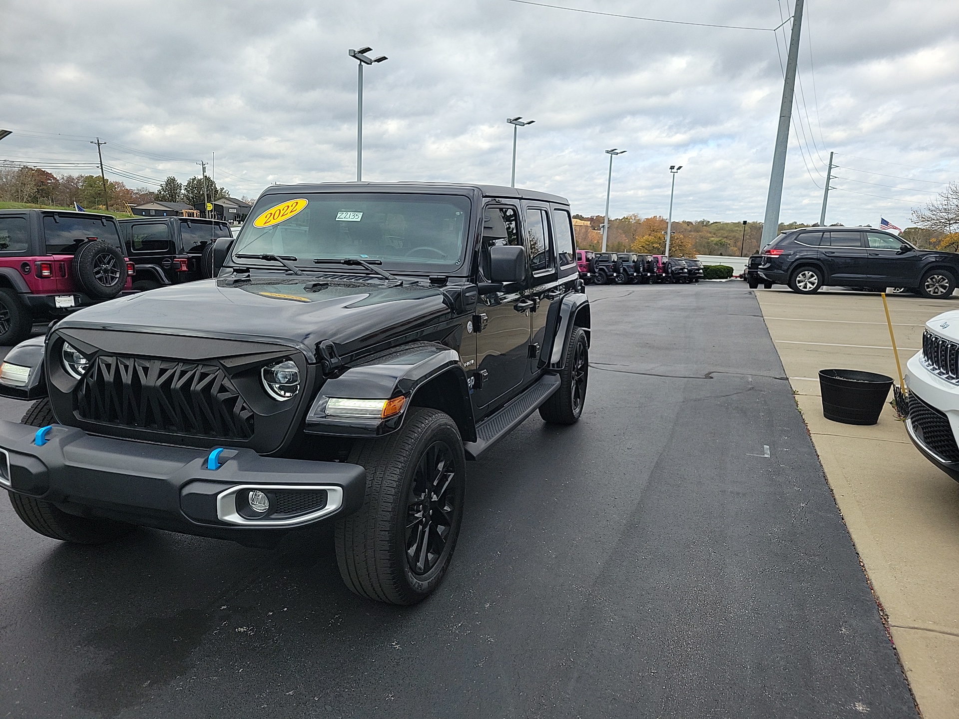 2022 Jeep Wrangler Unlimited Sahara 4xe 3