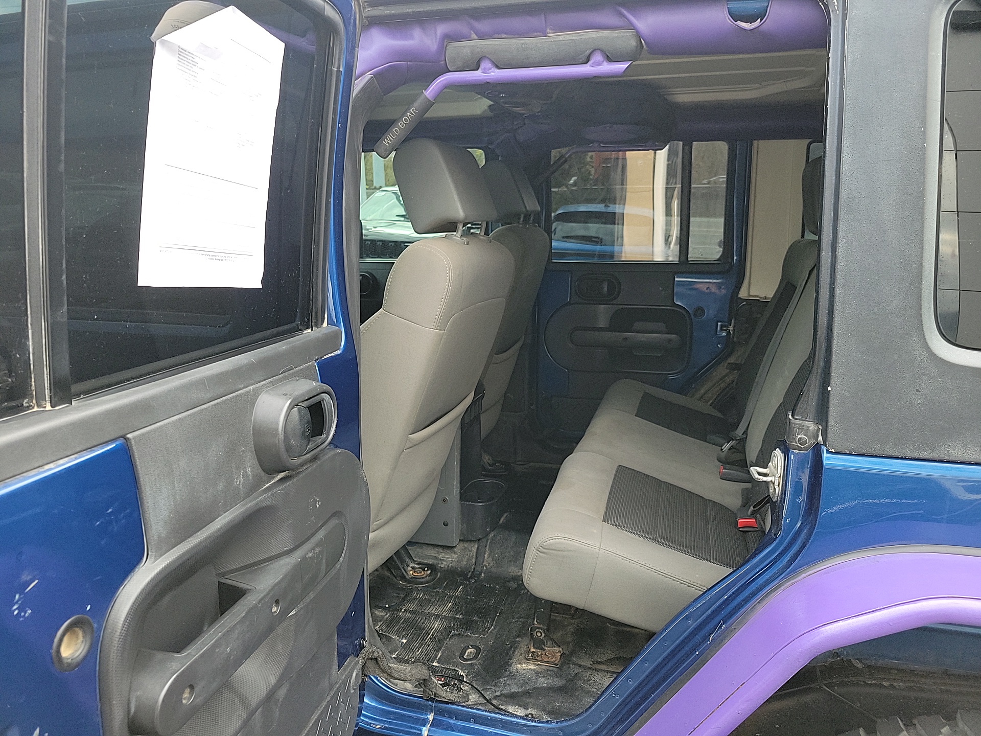 2010 Jeep Wrangler Unlimited Sport 15