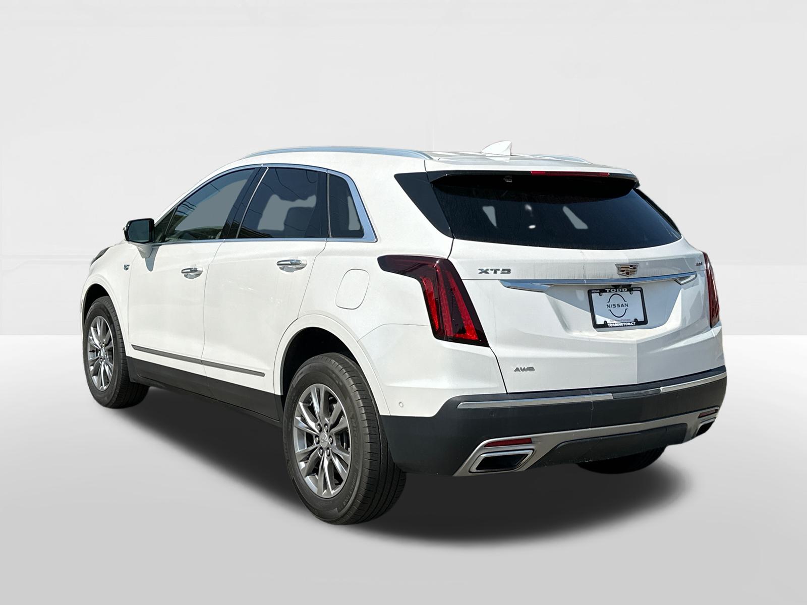 2021 Cadillac XT5 Premium Luxury 4