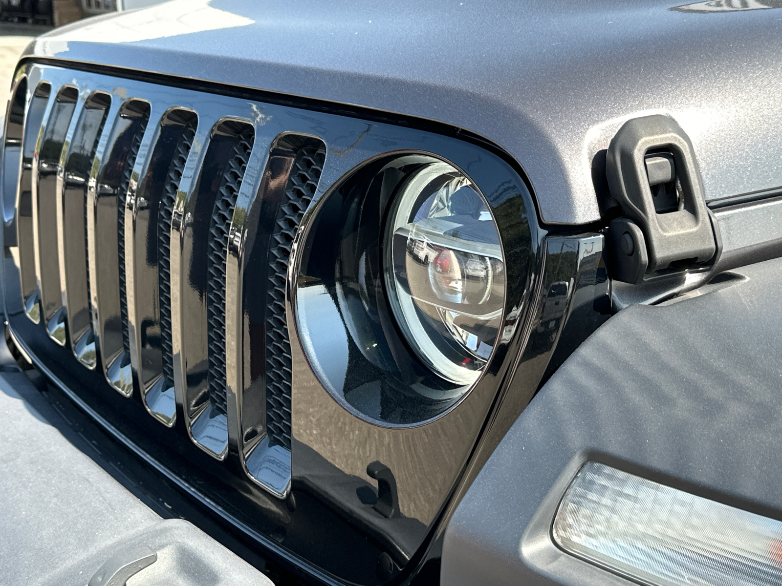 2020 Jeep Wrangler Unlimited Willys 7