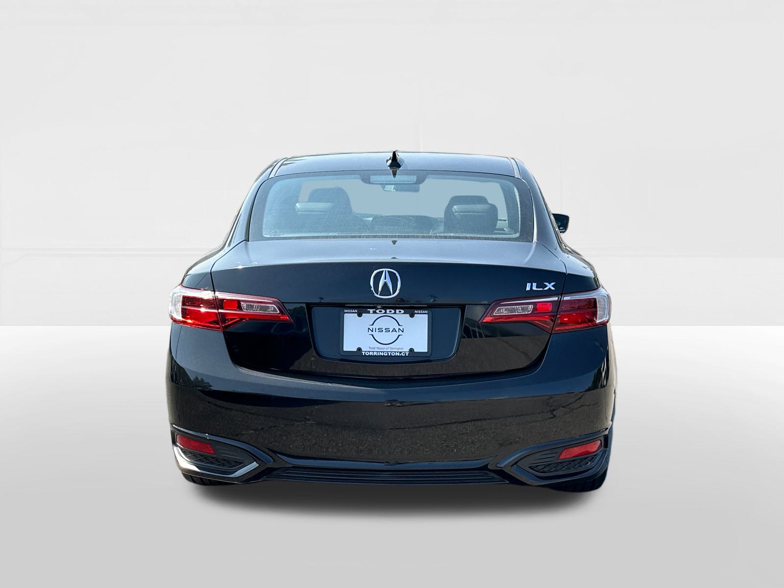 2017 Acura ILX Base 5