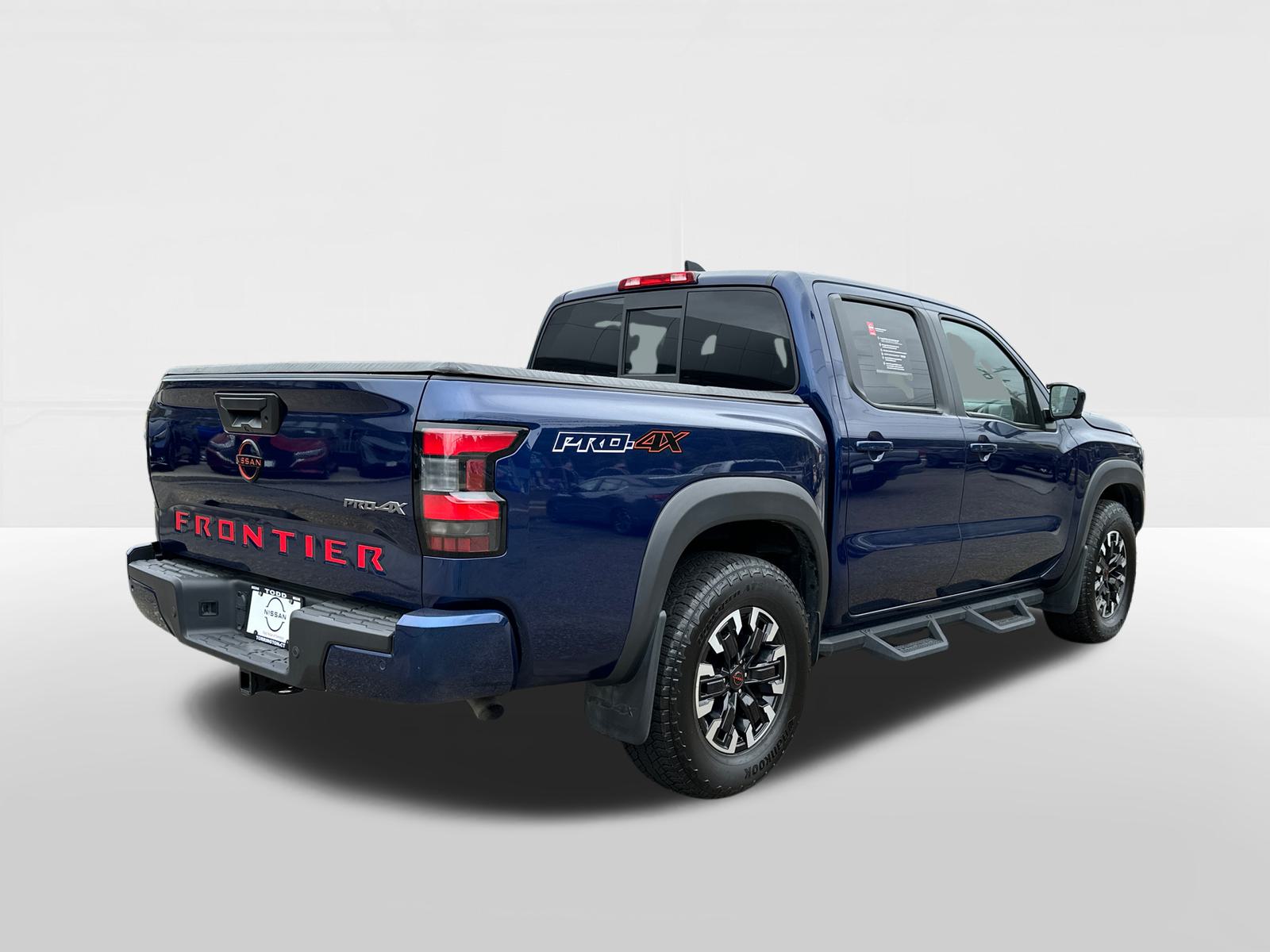 2022 Nissan Frontier PRO-4X 4