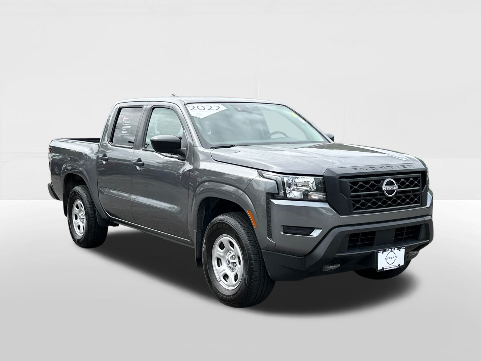 2022 Nissan Frontier S 2