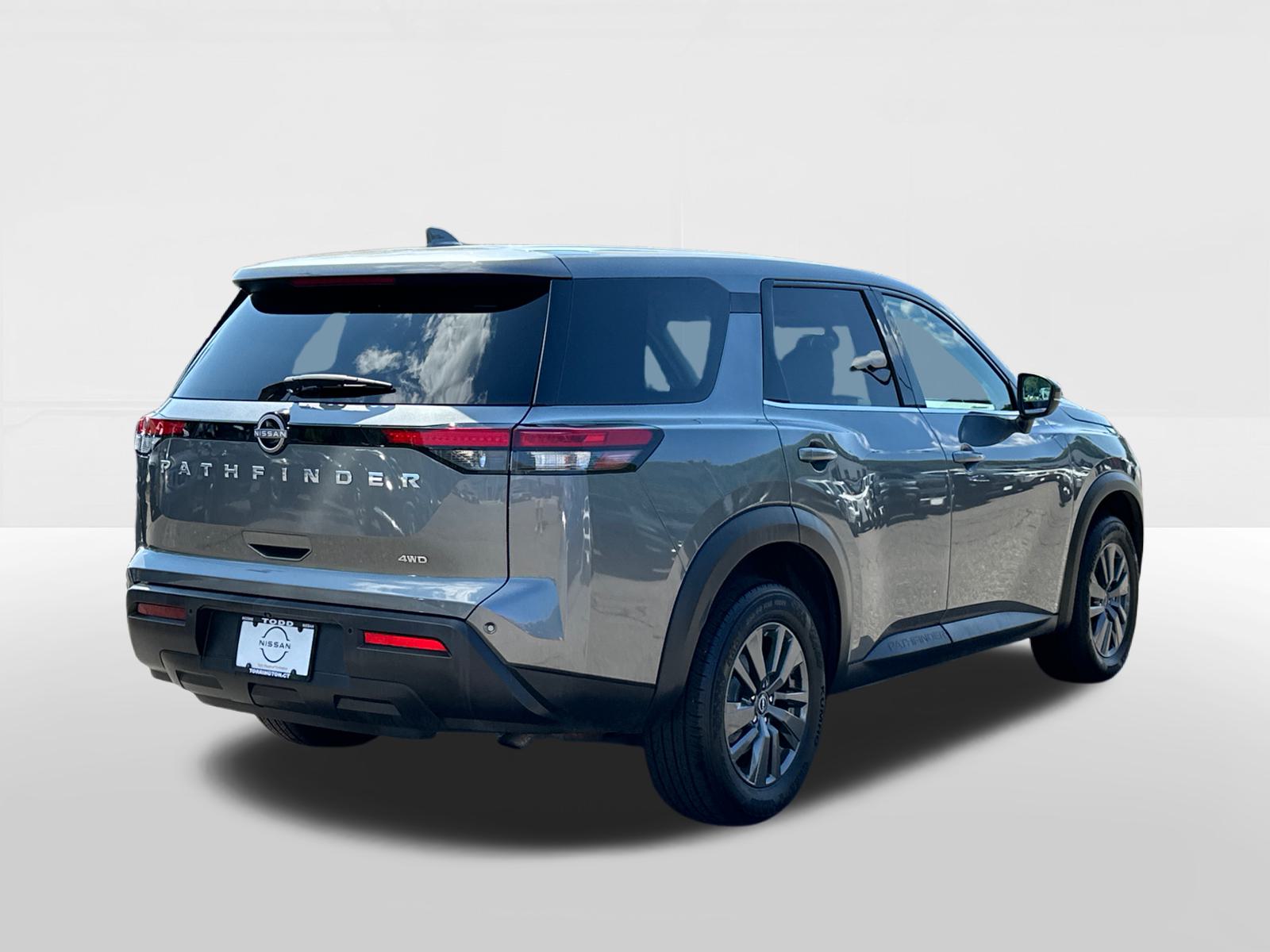 2022 Nissan Pathfinder S 6